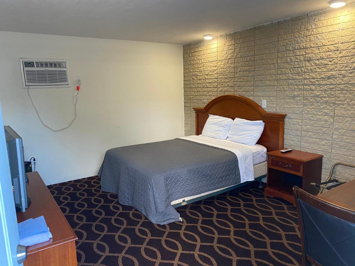 Sonrise Inn Breezewood 外观 照片