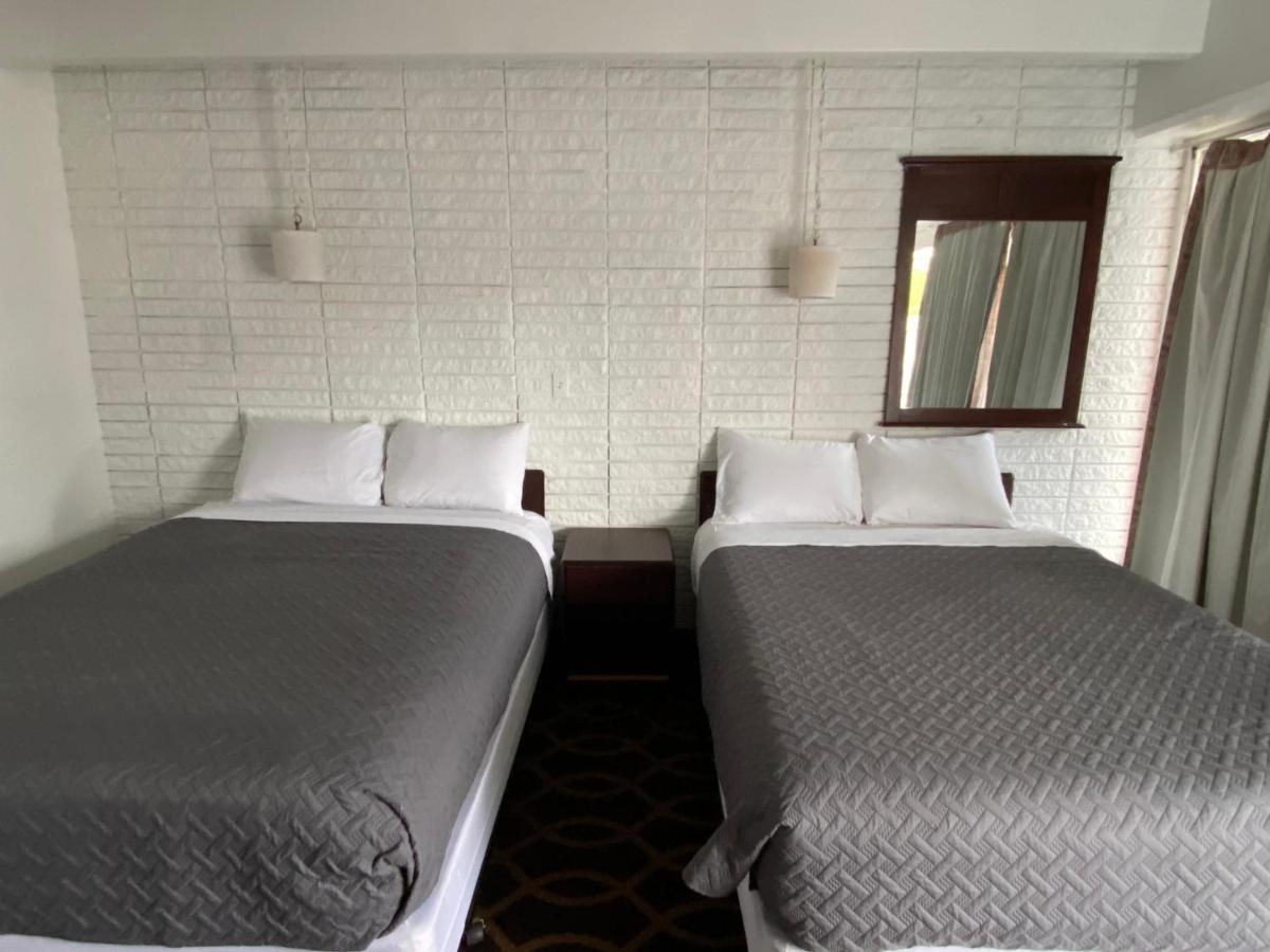 Sonrise Inn Breezewood 外观 照片